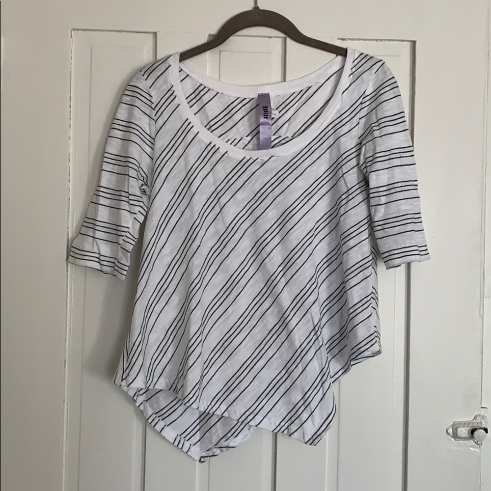 Anthropologie Striped Tee V Hemline Small